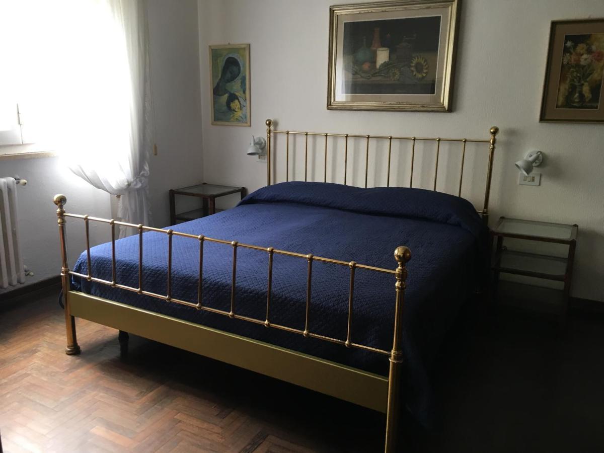 Апартаменти Casa Marina Кастільйоне-делла-Пеская Екстер'єр фото